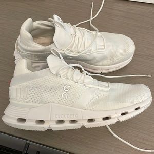 Women’s On Cloudnova Running Shoes